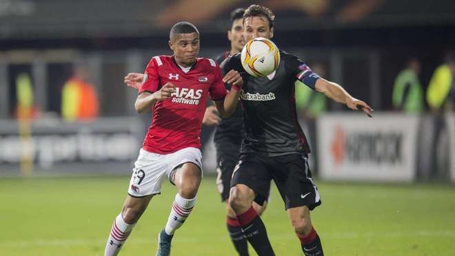 中途被迫离 中途被迫离