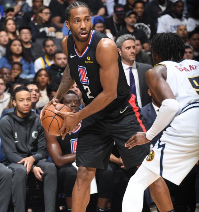 的盘带晃过 的盘带晃过